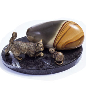 Сувенир «Кошка с мышкой» Камень яшма