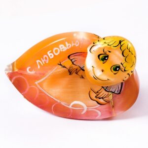 Фигурка «Амурчик в сердце» из камня селенит, 75 мм