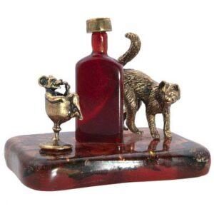 Статуэтка «Кошки-мышки» янтарь. Литьё бронза