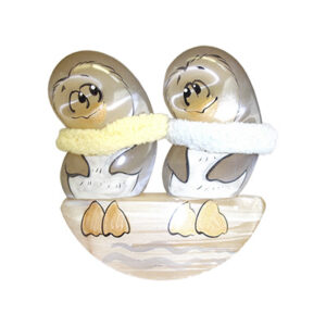 Фигурка «Пингвины на льдине», Камень селенит