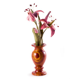 Ваза с букетом лилий, камни оникс, гранат, нефрит, яшма, 370 мм