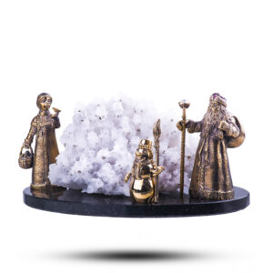 Композиция из камня и бронзы «С Новым годом»