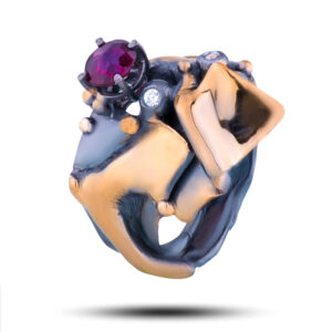 Кольцо «Винтаж», камни гранат, фианит, размер 17,75