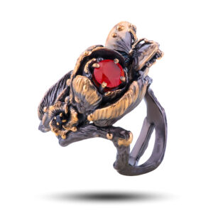 Кольцо «Тюльпан», камни сердолик, шпинель, размер 17,75