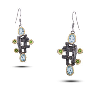 Серьги, камни топаз, цаворит