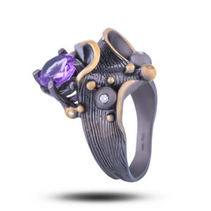 Кольцо «Винтаж», камни аметист, фианит, размер 17,75