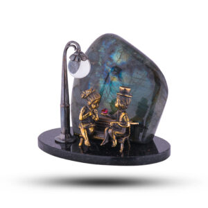 Фигурка «Влюбленные на скамейке», камень лабрадор, 120 мм