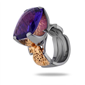 Кольцо «Ультрафиолет», камень аметист, размер 18