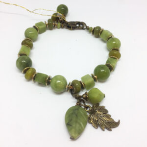 Браслет из нефрита «Папоротник»