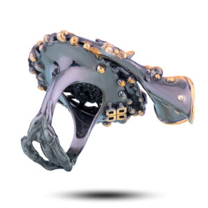 Кольцо «Божьи коровки», камни аметисты, фианит, размер 17