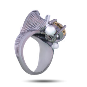 Кольцо «Винтаж», камни цитрин, фианит, размер 15,75