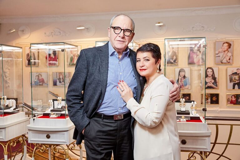 Эммануил Виторган в «Галерее самоцветов»