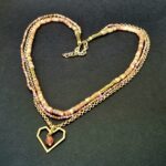 Колье 3 нити, камни гематит, родохрозит, яшма, родий золотого цвета, 42-44-46 см, Арт. Д-О-2307