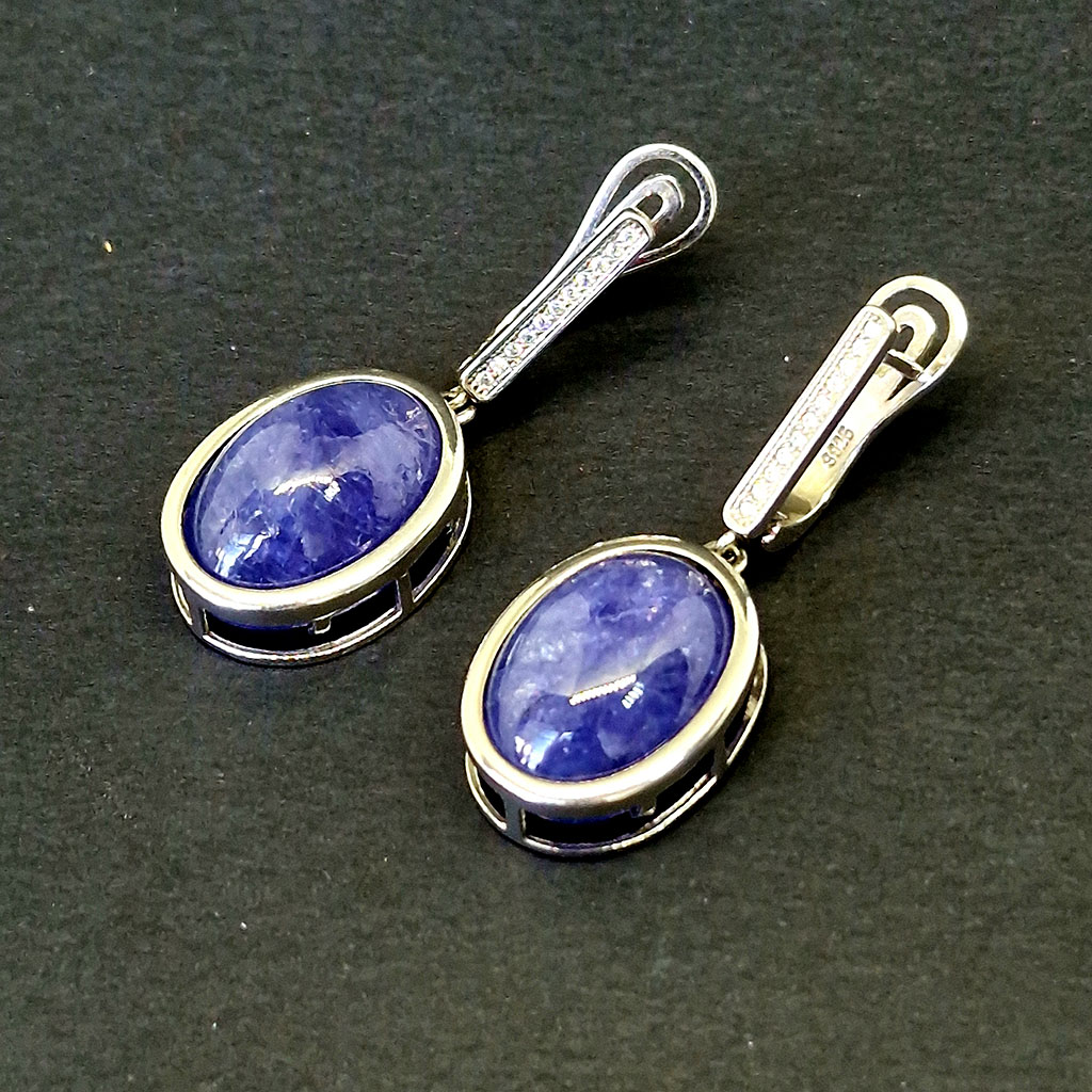 Серьги НГ-7748, камень танзанит, серебро