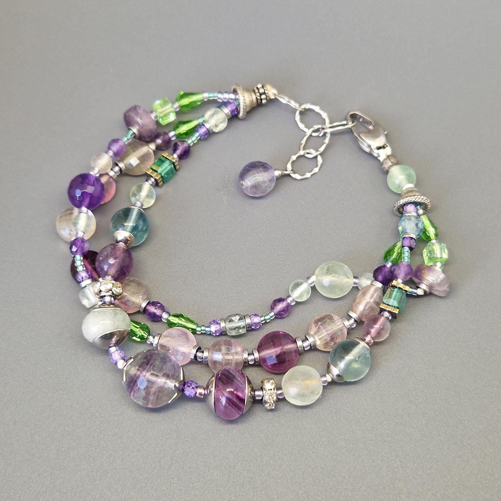 Браслет из камней флюорит, аметист, 18 см, "Виолетта", Арт. АП-13840