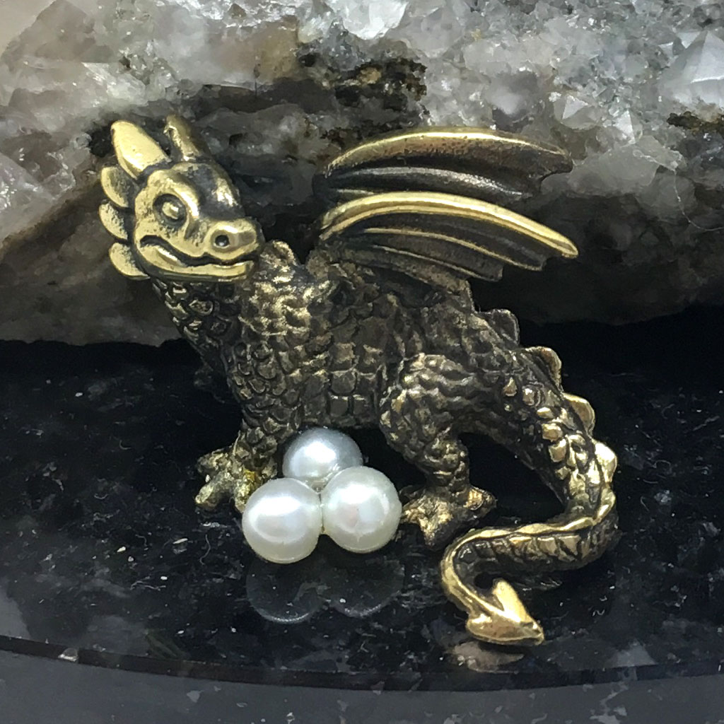 Статуэтка из камней кварц, жемчуг, мрамор, Арт. КЛ-2294