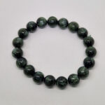 Браслет на резинке из камня клинохлор, Арт. НГ-13889