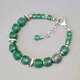 браслет зеленый из камня хризопраз